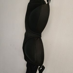 Black Strapless Bra
